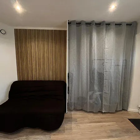 Joli Petit Apartamento Mantes-la-Jolie